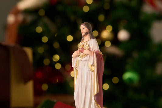 Sacred Heart of Jesus Statue: Meaning, Symbolism & History